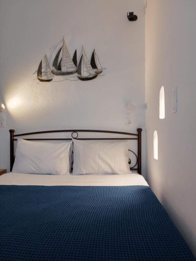 Meltemi Rooms And Studios Đảo Đảo Anafi Ngoại thất bức ảnh