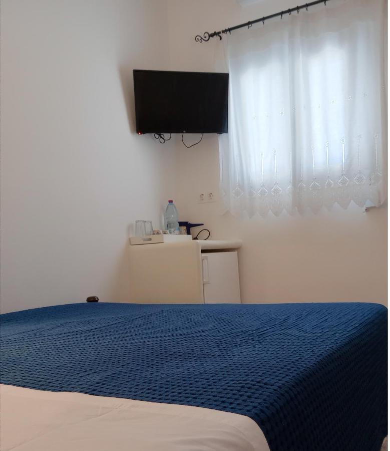 Meltemi Rooms And Studios Đảo Đảo Anafi Ngoại thất bức ảnh