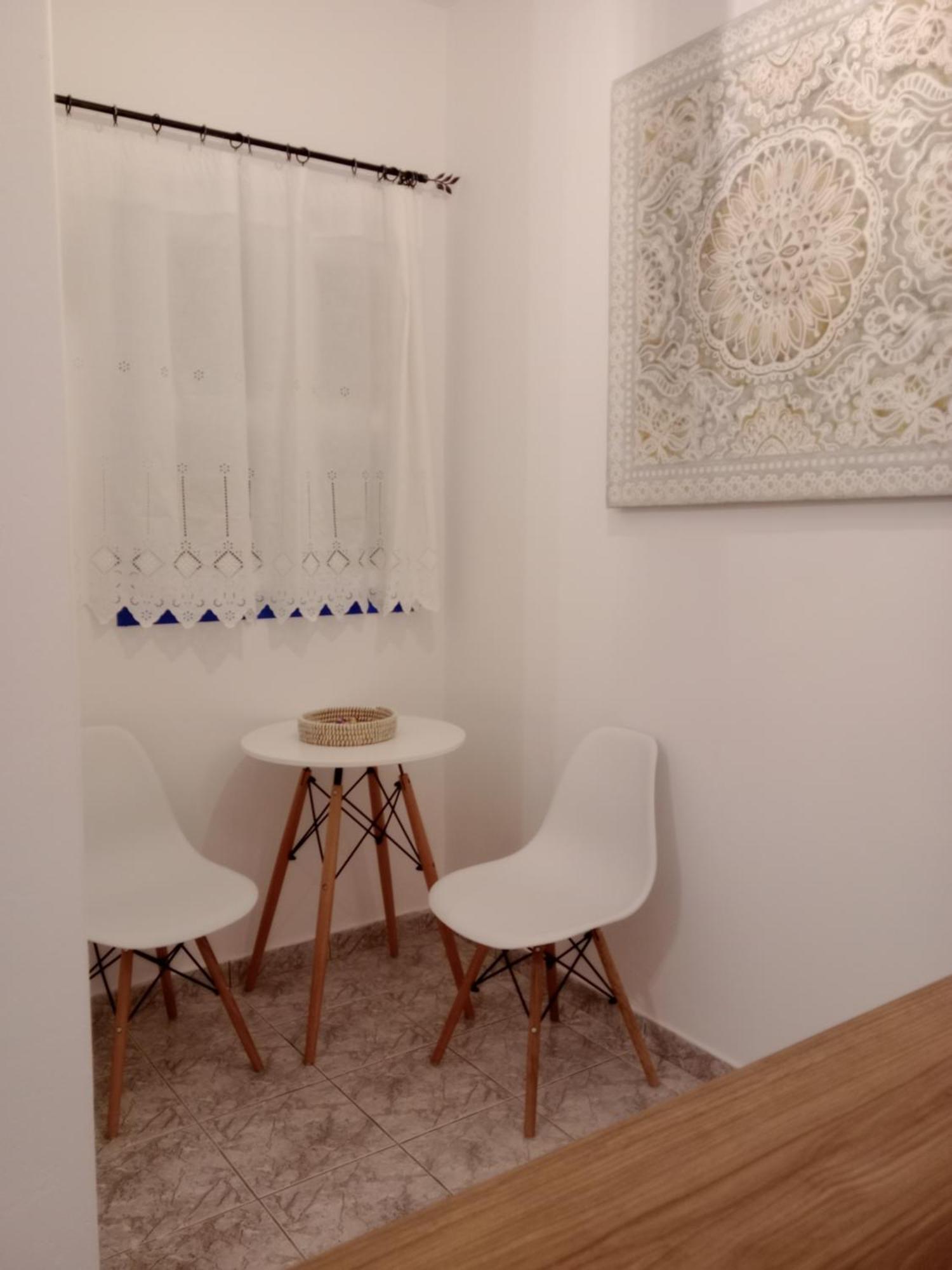 Meltemi Rooms And Studios Đảo Đảo Anafi Ngoại thất bức ảnh