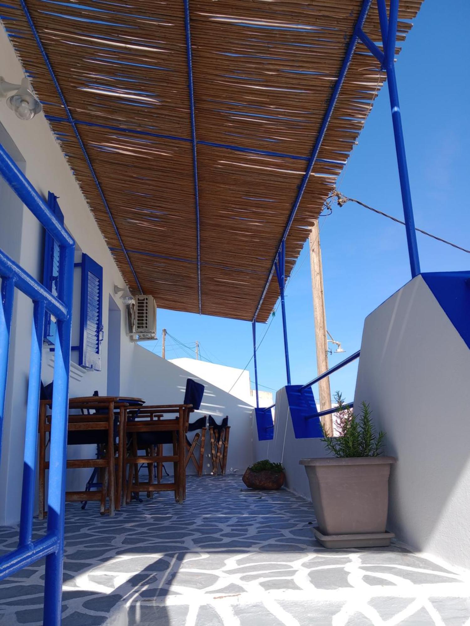 Meltemi Rooms And Studios Đảo Đảo Anafi Ngoại thất bức ảnh